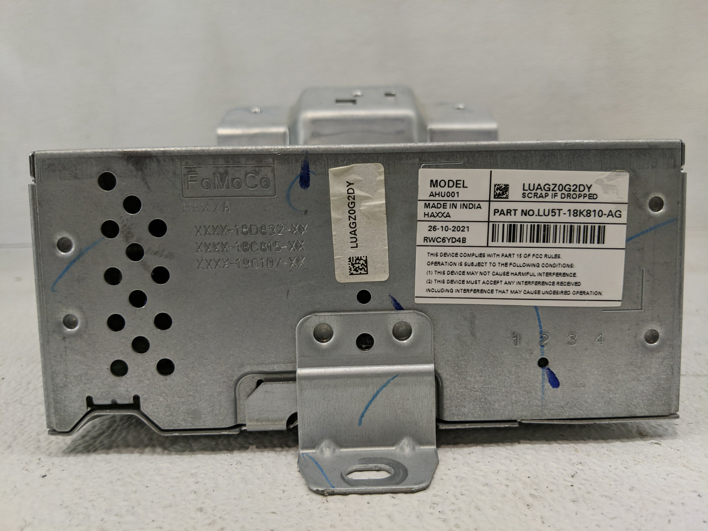 2021-2022 Ford Ecosport Radio AM FM Cd Player Receiver Replacement P/N:LU5T-18K810-AG Fits Fits 2021 2022 OEM Used Auto Part