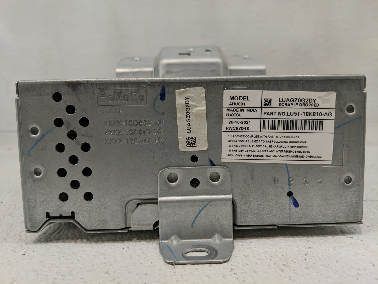 2021-2022 Ford Ecosport Radio AM FM Cd Player Receiver Replacement P/N:LU5T-18K810-AG Fits Fits 2021 2022 OEM Used Auto Part