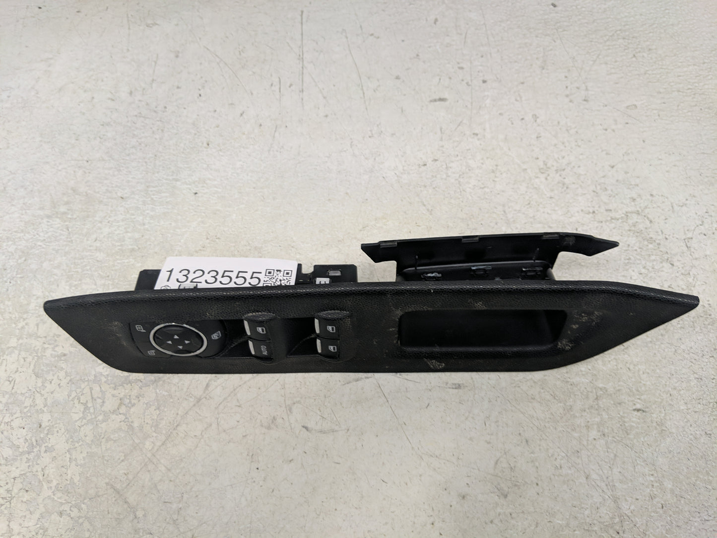 2018-2022 Ford Ecosport Master Power Window Switch Replacement Driver Side Left P/N:GN15-14A132-MA Fits OEM Used Auto Parts 