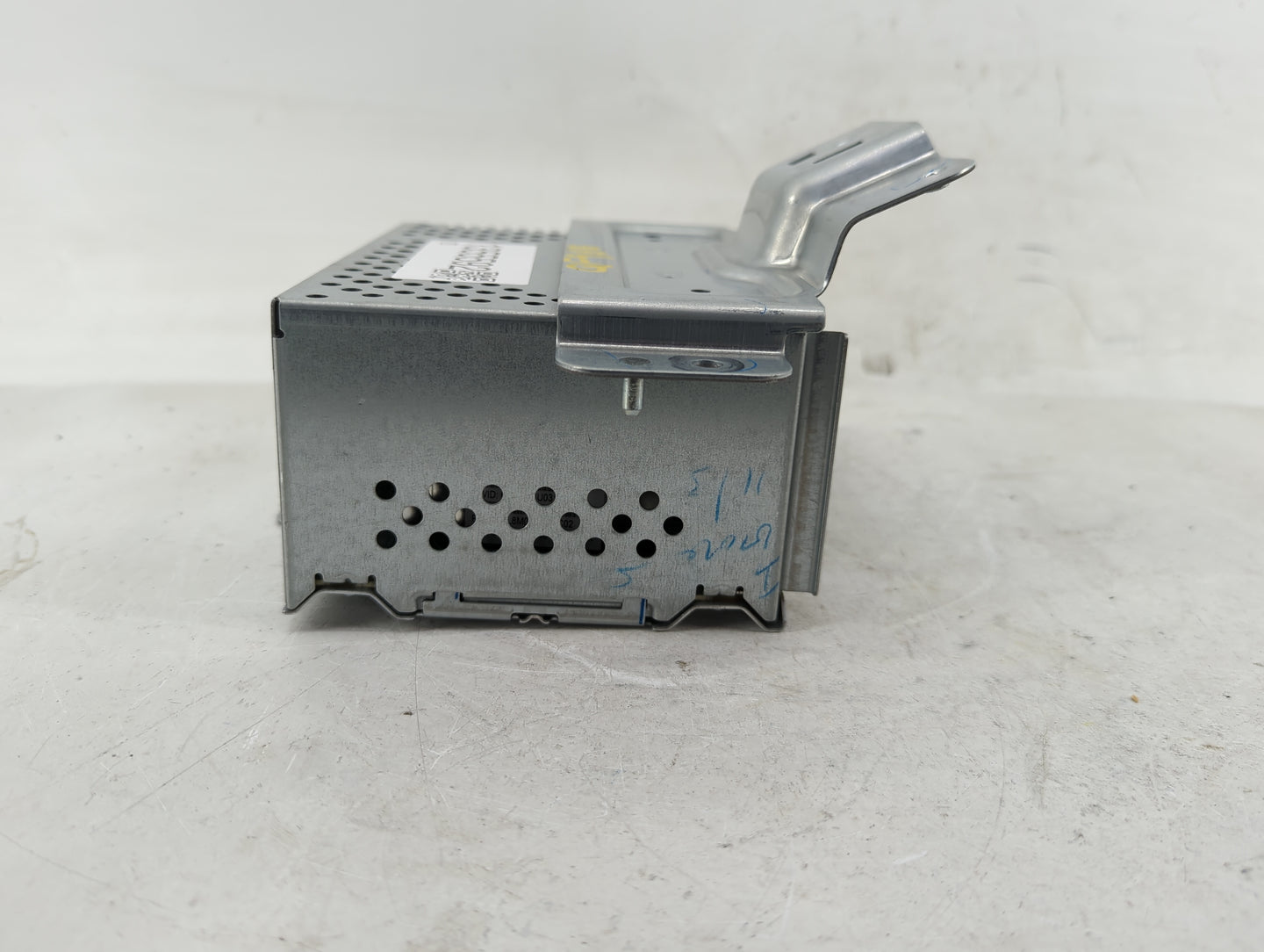 2021-2022 Ford Ecosport Radio AM FM Cd Player Receiver Replacement P/N:LU5T-18K810-AG LU5T-18K819 Fits Fits 2021 2022 OEM Us