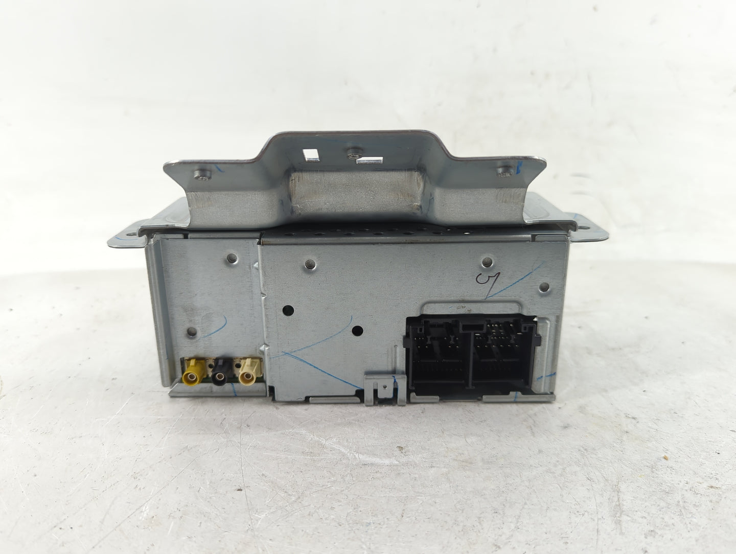 2021-2022 Ford Ecosport Radio AM FM Cd Player Receiver Replacement P/N:LU5T-18K810-AG LU5T-18K819 Fits Fits 2021 2022 OEM Us