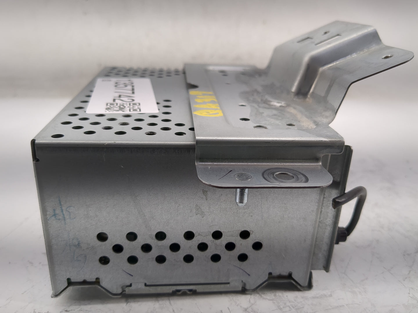 2018-2022 Ford Ecosport Radio AM FM Cd Player Receiver Replacement P/N:HN1T-18C815-FS LU5T-18K810-KG Fits OEM Used Auto Part