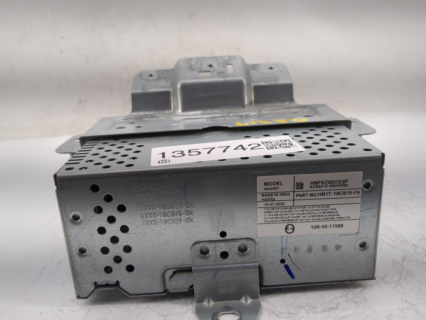 2018-2022 Ford Ecosport Radio AM FM Cd Player Receiver Replacement P/N:HN1T-18C815-FS LU5T-18K810-KG Fits OEM Used Auto Part