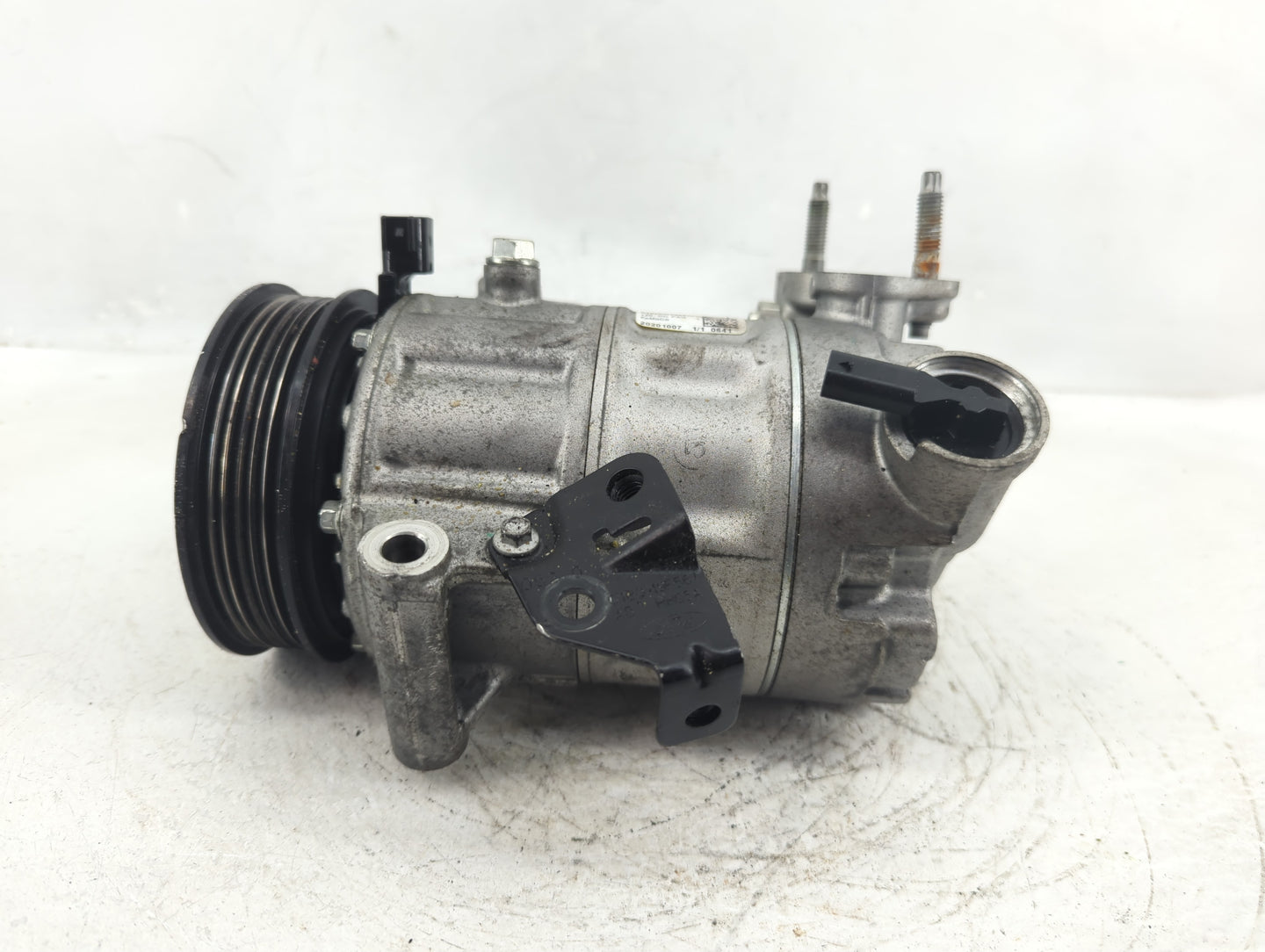 2018-2021 Ford Ecosport Air Conditioning A/c Ac Compressor Oem - Oemusedautoparts1.com