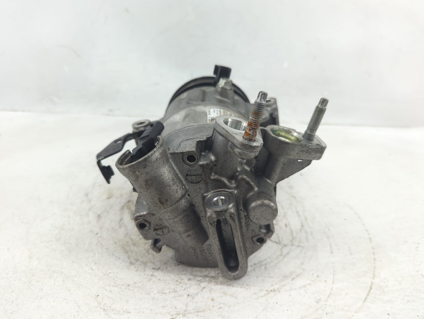 2018-2021 Ford Ecosport Air Conditioning A/c Ac Compressor Oem - Oemusedautoparts1.com