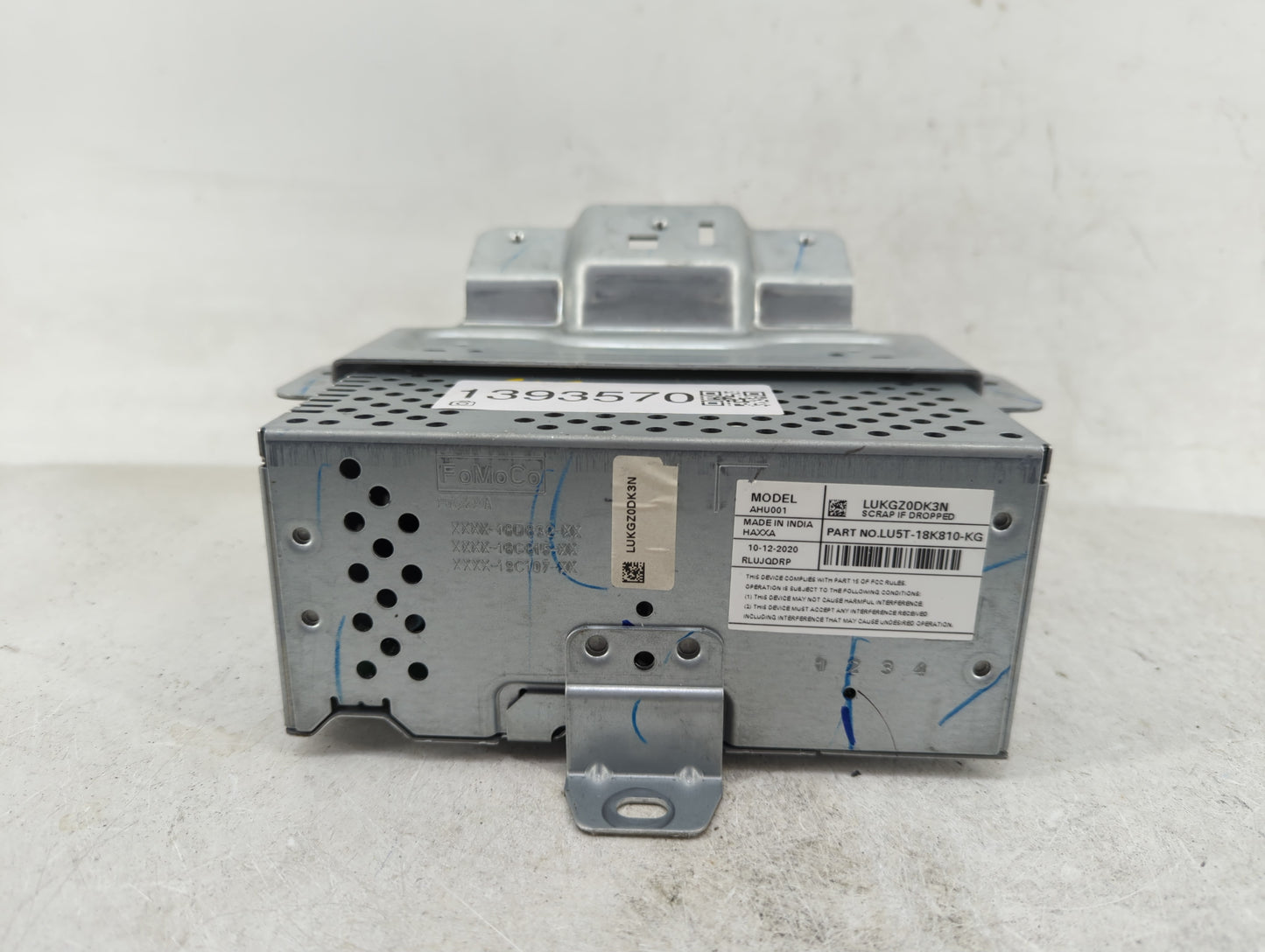 2021-2022 Ford Ecosport Radio AM FM Cd Player Receiver Replacement P/N:LU5T-18K810-KG Fits Fits 2021 2022 OEM Used Auto Part