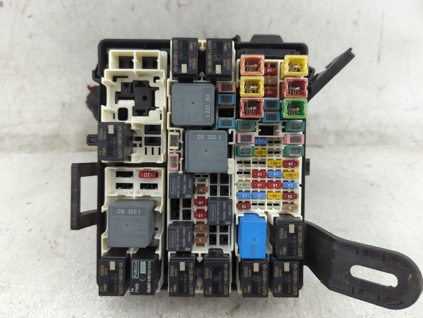 2021 Ford Ecosport Fusebox Fuse Box Panel Relay Module P/N:GN15-12A581-CJK Fits OEM Used Auto Parts - Oemusedautoparts1.com
