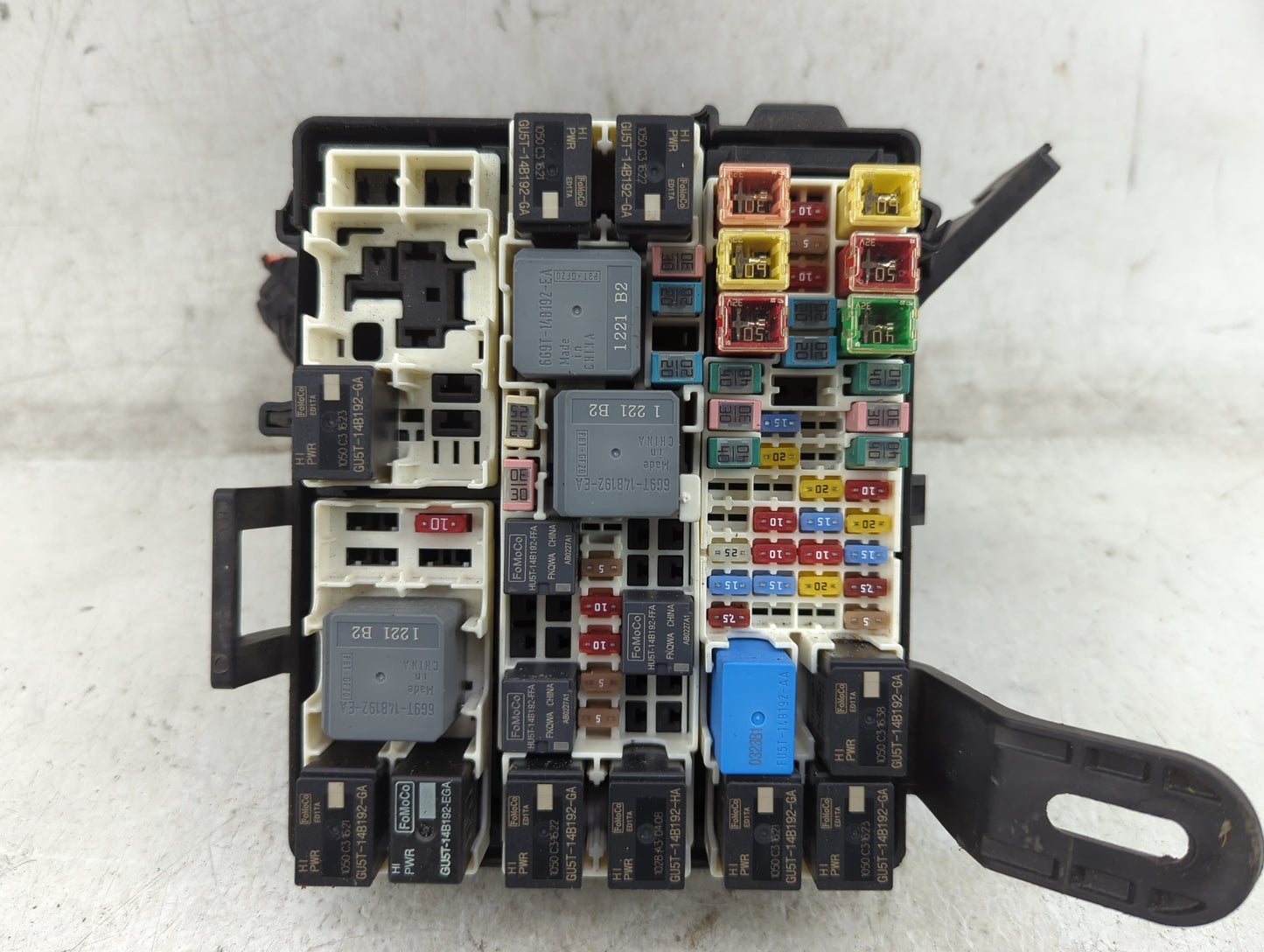 2021 Ford Ecosport Fusebox Fuse Box Panel Relay Module P/N:GN15-12A581-CJK Fits OEM Used Auto Parts - Oemusedautoparts1.com