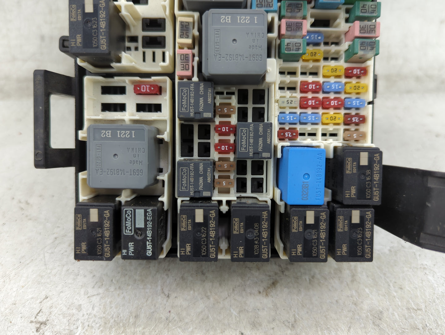 2021 Ford Ecosport Fusebox Fuse Box Panel Relay Module P/N:GN15-12A581-CJK Fits OEM Used Auto Parts - Oemusedautoparts1.com