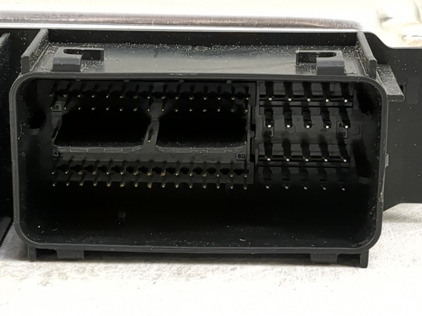 2018-2021 Ford Ecosport PCM Engine Control Computer ECU ECM PCU OEM P/N:JN15-12A650-BSB HA6A-12B684-ZA Fits OEM Used Auto Pa