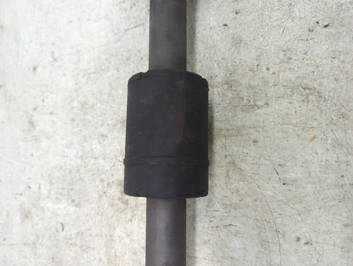 2018-2021 Ford Ecosport Axle Shaft Front Passenger Cv C/v - Oemusedautoparts1.com