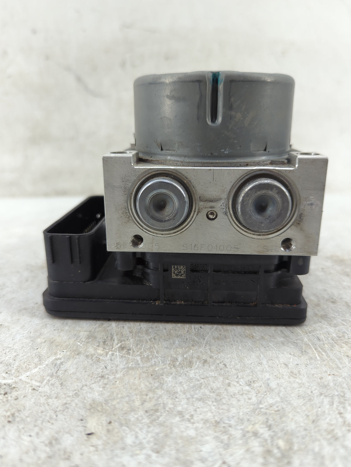 2021-2022 Ford Ecosport Anti-Lock Brake ABS Pump Module Actuator OEM P/N:GN15-2C219-EA GN15-2B373-EA Fits Fits 2021 2022 OEM