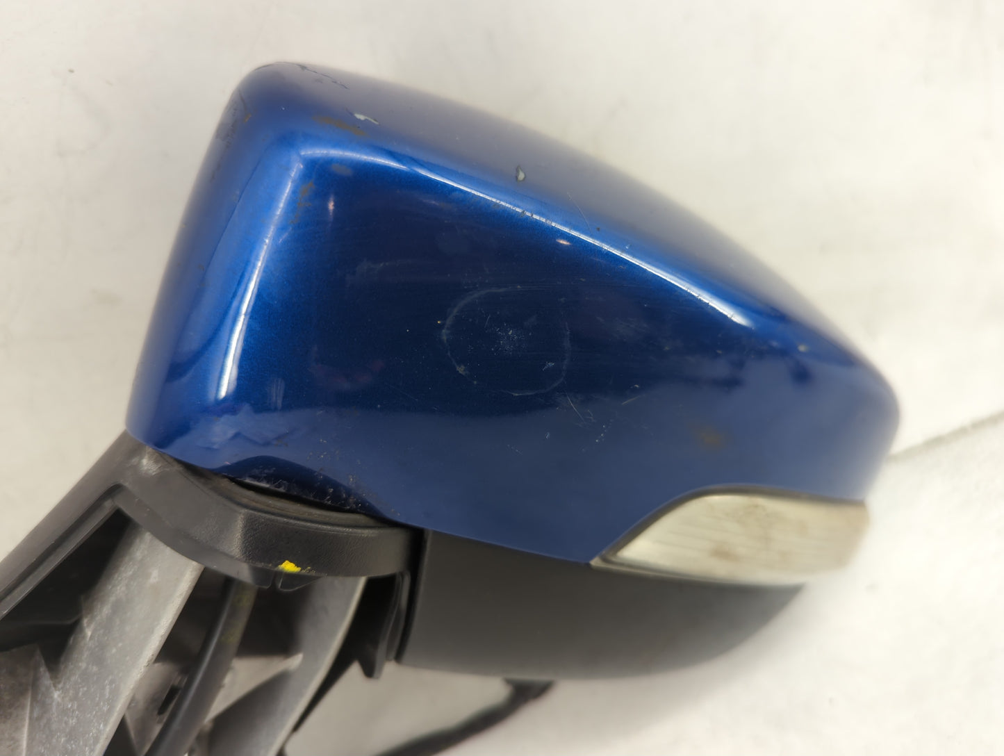 2018-2022 Ford Ecosport Driver Side View Mirror - Left Door Mirror OEM Used - Oemusedautoparts1.com