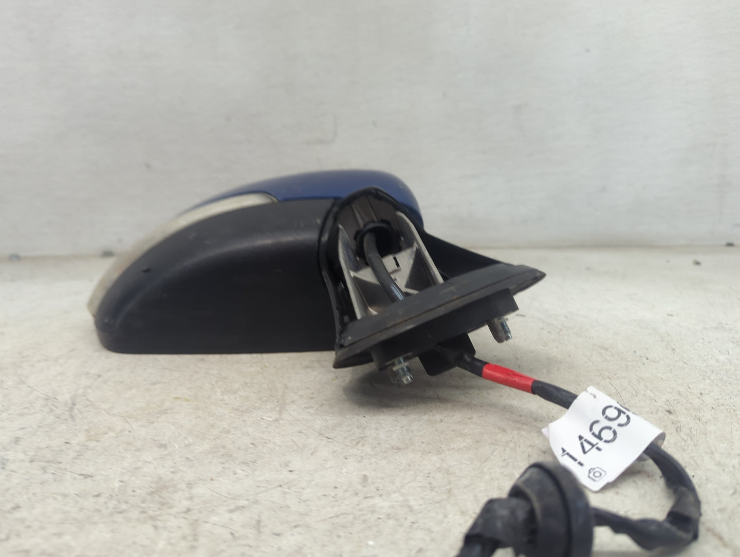 2018-2022 Ford Ecosport Passenger Side View Mirror - Right Door Mirror OEM Used - Oemusedautoparts1.com