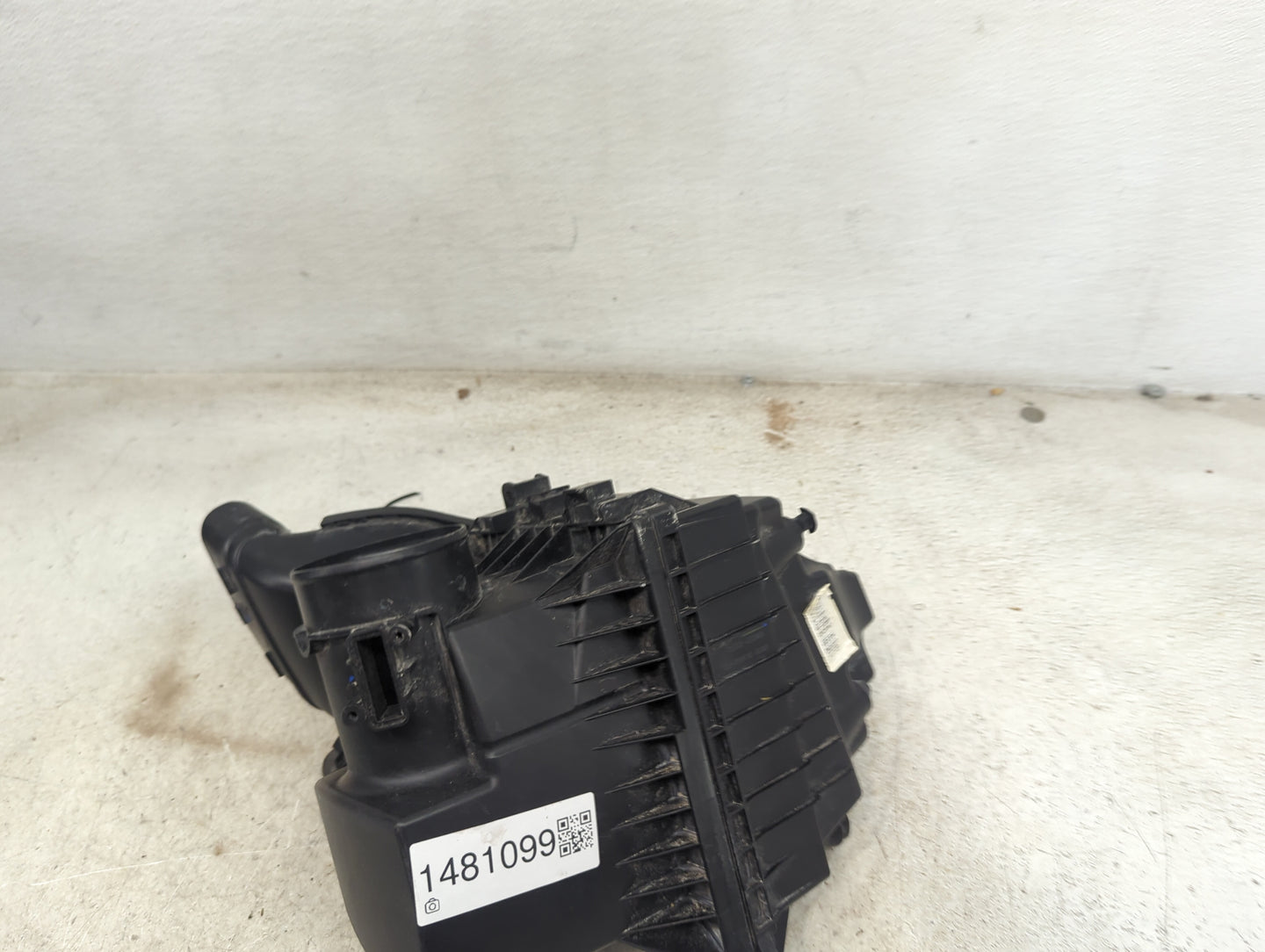2018-2021 Ford Ecosport Air Cleaner Intake-duct Hose Tube 1481099 - Oemusedautoparts1.com