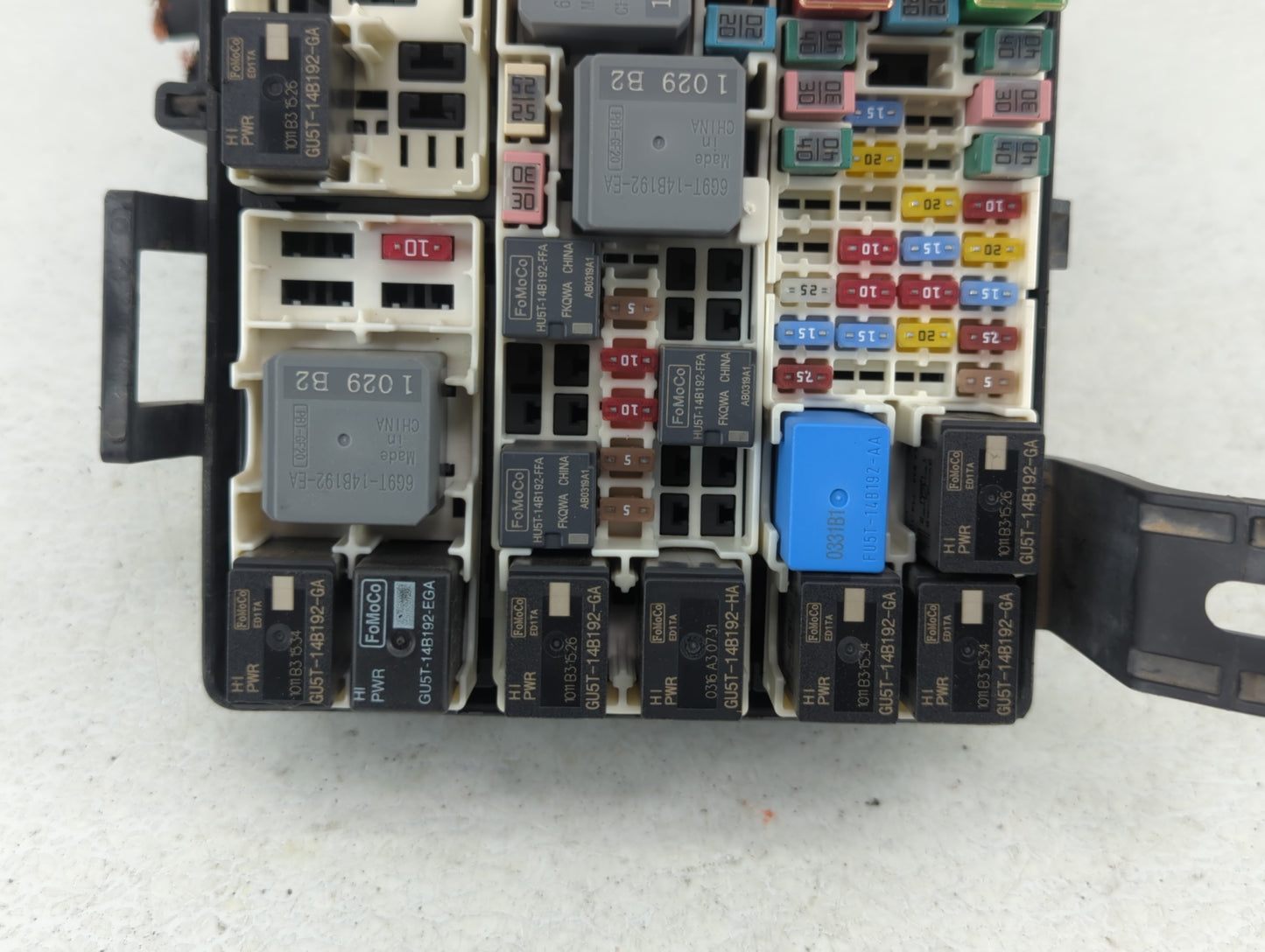 2021 Ford Ecosport Fusebox Fuse Box Panel Relay Module P/N:GN15-12A581-CJKTG Fits OEM Used Auto Parts - Oemusedautoparts1.co