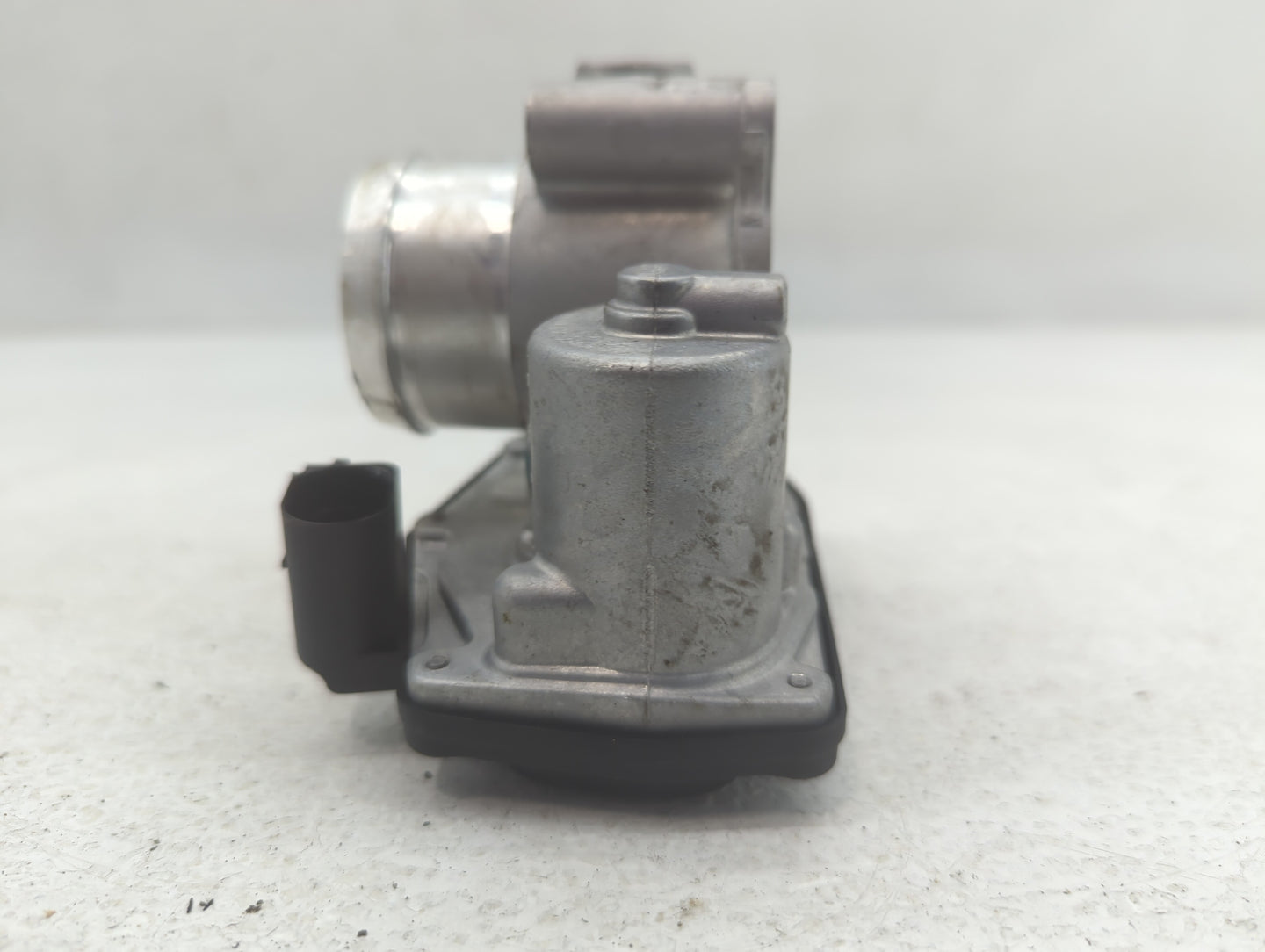 2018-2021 Ford Ecosport Throttle Body P/N:CM5G-9F991-GA Fits Fits 2018 2019 2020 2021 OEM Used Auto Parts - Oemusedautoparts