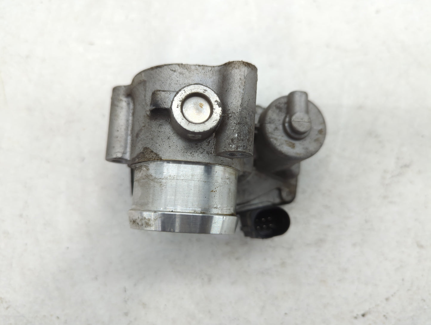 2018-2021 Ford Ecosport Throttle Body P/N:B17 283 0927 CM5G-9F991-GA Fits Fits 2018 2019 2020 2021 OEM Used Auto Parts - Oem