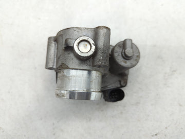 2018-2021 Ford Ecosport Throttle Body P/N:B17 283 0927 CM5G-9F991-GA Fits Fits 2018 2019 2020 2021 OEM Used Auto Parts