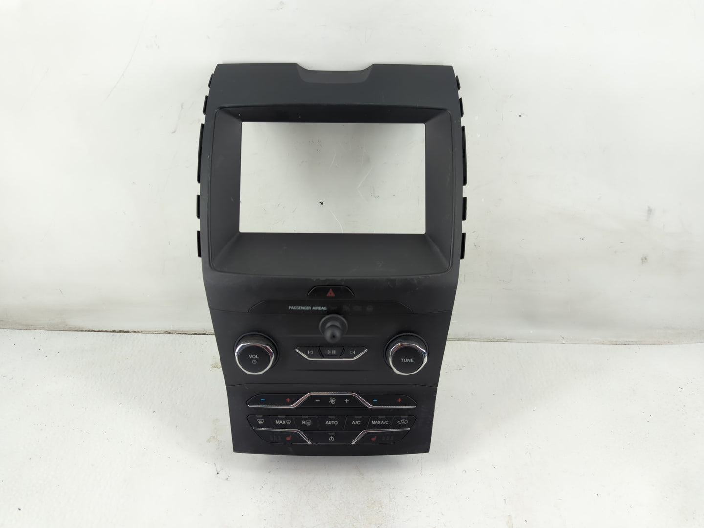 2021 Ford Edge Radio AM FM Cd Player Receiver Replacement P/N:LT4T-18E245-BB Fits OEM Used Auto Parts - Oemusedautoparts1.co