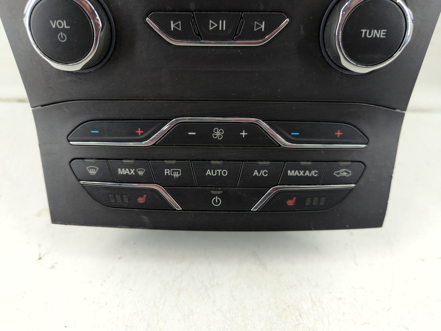 2021 Ford Edge Radio AM FM Cd Player Receiver Replacement P/N:LT4T-18E245-BB Fits OEM Used Auto Parts - Oemusedautoparts1.co