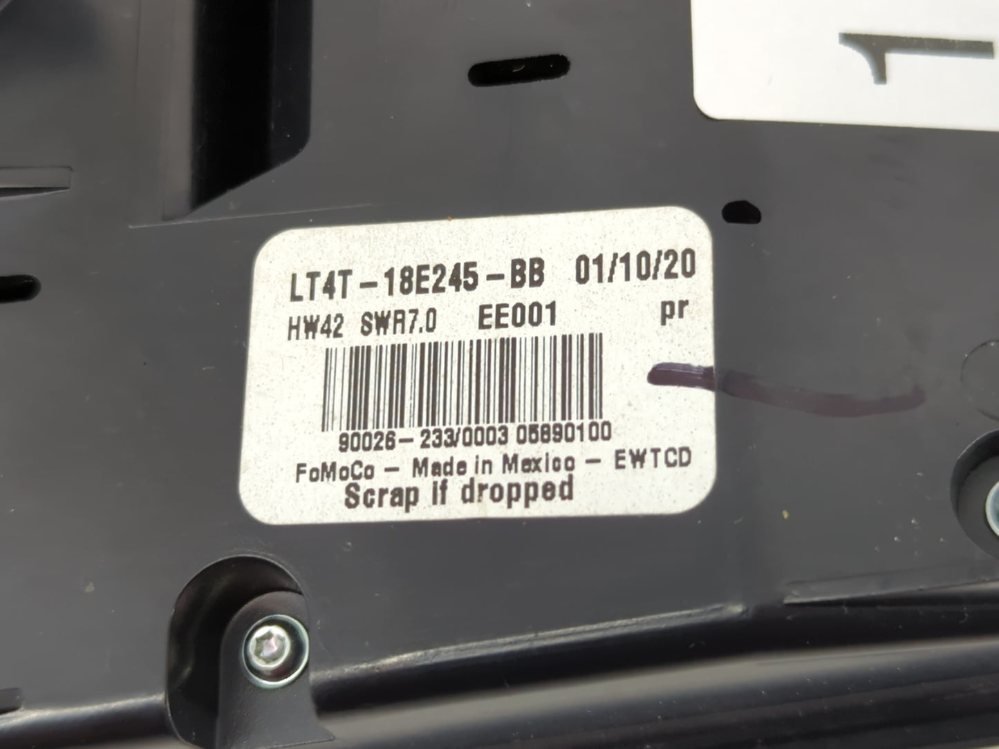 2021 Ford Edge Radio AM FM Cd Player Receiver Replacement P/N:LT4T-18E245-BB Fits OEM Used Auto Parts - Oemusedautoparts1.co