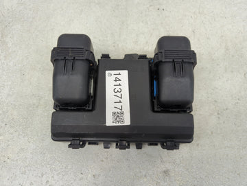 2019-2020 Ford Edge Fusebox Fuse Box Panel Relay Module P/N:G2GT14A075AA Fits Fits 2019 2020 OEM Used Auto Parts - Oemusedau