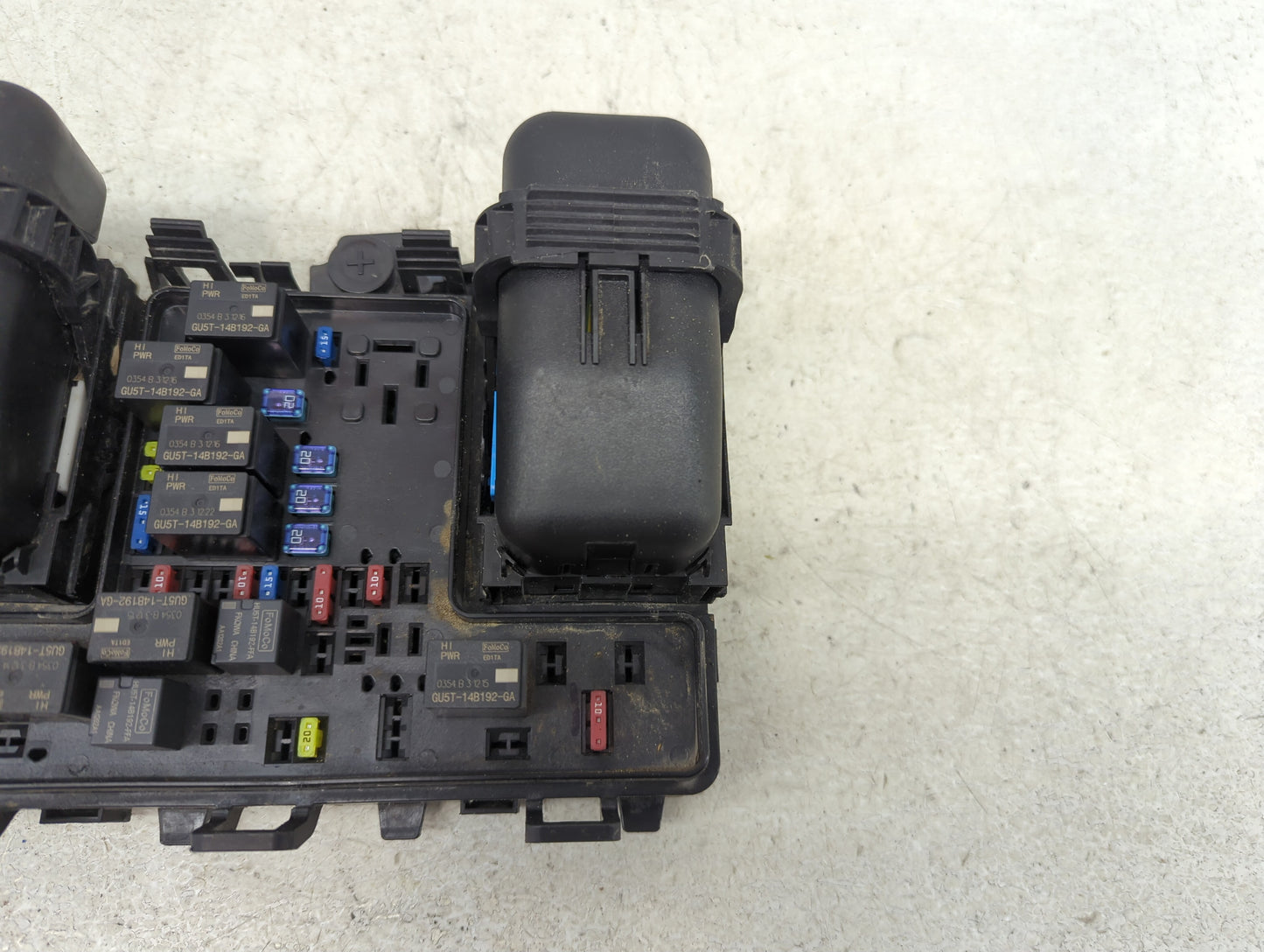 2019-2020 Ford Edge Fusebox Fuse Box Panel Relay Module P/N:G2GT14A075AA Fits Fits 2019 2020 OEM Used Auto Parts - Oemusedau