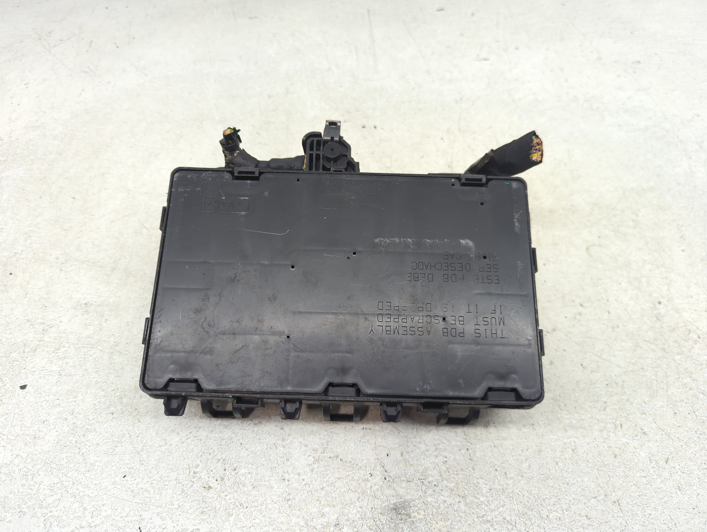 2019-2020 Ford Edge Fusebox Fuse Box Panel Relay Module P/N:G2GT14A075AA Fits Fits 2019 2020 OEM Used Auto Parts - Oemusedau
