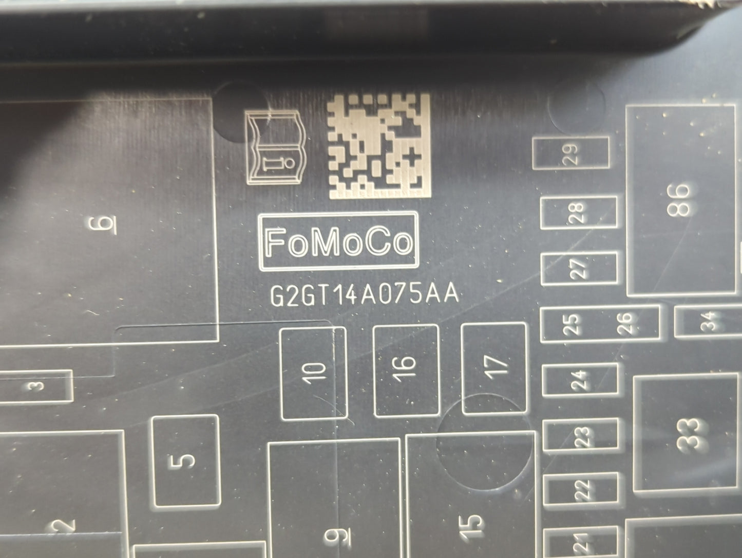2019-2020 Ford Edge Fusebox Fuse Box Panel Relay Module P/N:G2GT14A075AA Fits Fits 2019 2020 OEM Used Auto Parts - Oemusedau