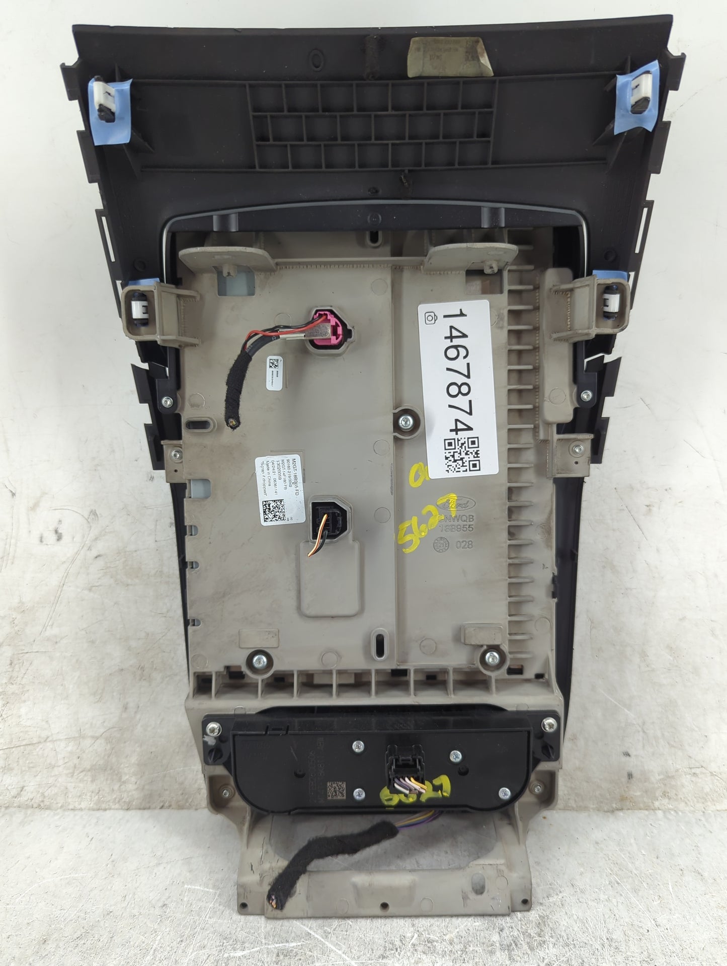 2021 Ford Edge Information Display Screen 1467874 - Oemusedautoparts1.com