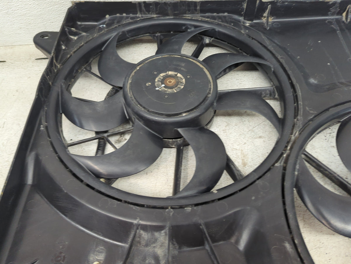 2021 Ford Edge Electric Radiator Cooling Fan Motor Assembly P/N:F2G3-8C607-DE EZG3-8C607-DE, K2GT-8C280-AD Fits OEM Used Aut