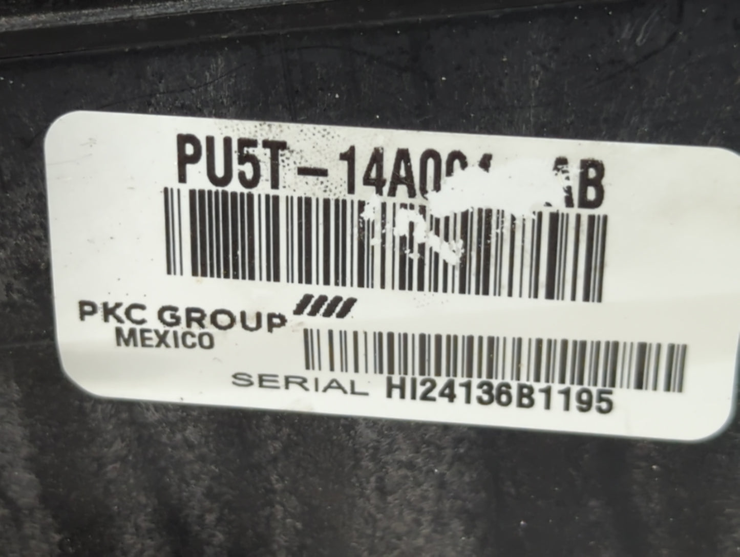 2019-2020 Ford Edge Fusebox Fuse Box Panel Relay Module P/N:G2GT14A075AA Fits Fits 2019 2020 OEM Used Auto Parts - Oemusedau