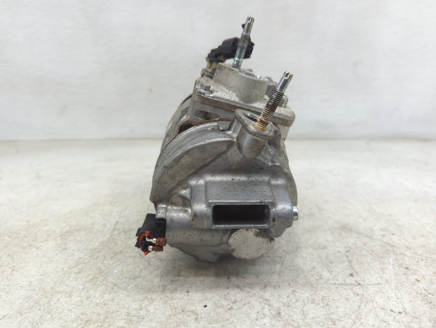 2019-2020 Ford Edge Air Conditioning A/c Ac Compressor Oem - Oemusedautoparts1.com
