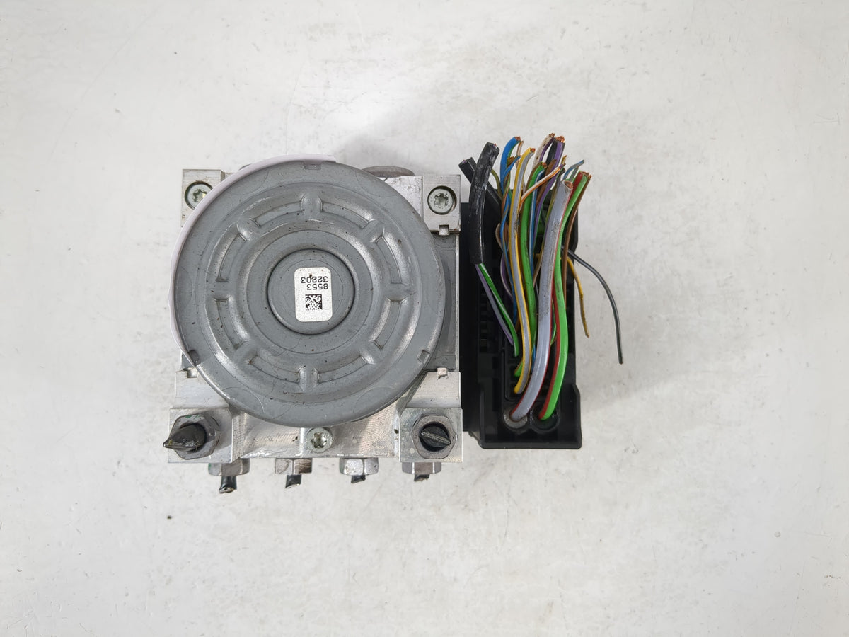 2020-2022 Ford Escape Anti-Lock Brake ABS Pump Module Actuator OEM P/N:LX6C-2B373-CM Fits Fits 2020 2021 2022 OEM Used Auto 