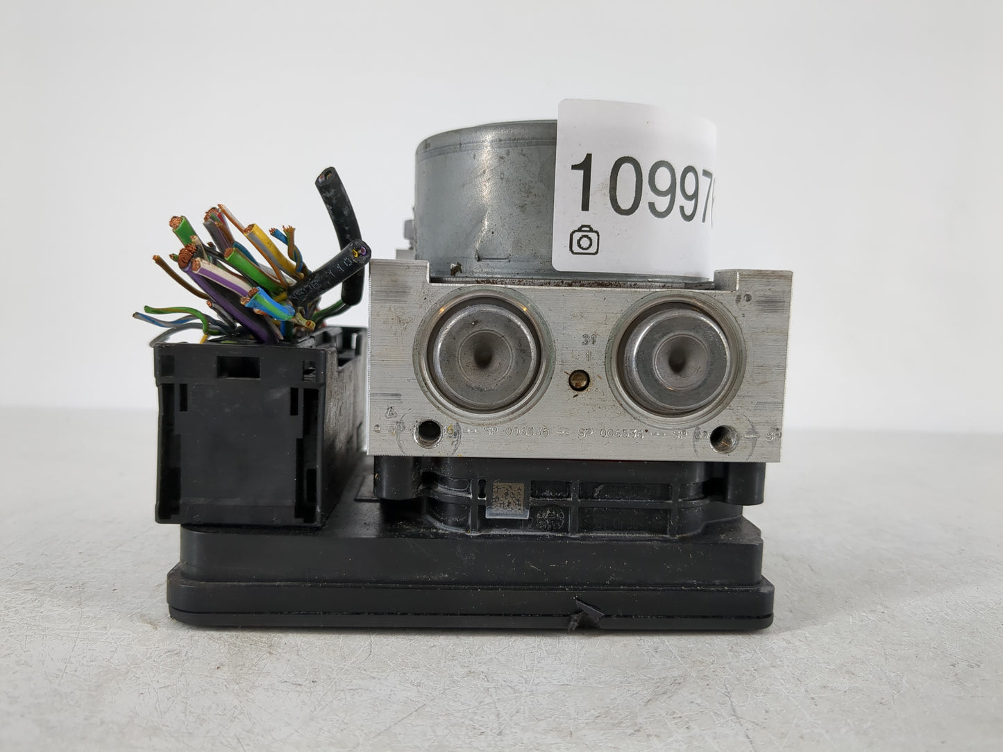 2020-2022 Ford Escape ABS Pump Control Module Replacement P/N:LX6C-2B373-CM Fits Fits 2020 2021 2022 OEM Used Auto Parts - O