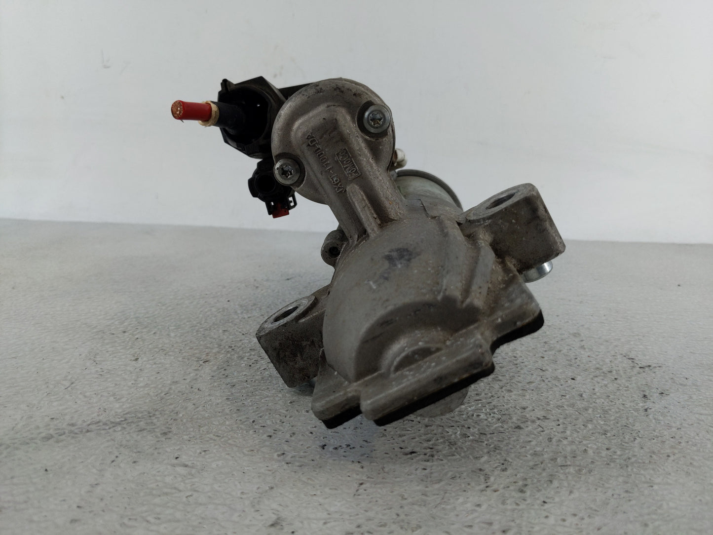 2020-2022 Ford Escape Car Starter Motor Solenoid OEM P/N:JX6T-11000-DA Fits Fits 2020 2021 2022 OEM Used Auto Parts - Oemuse