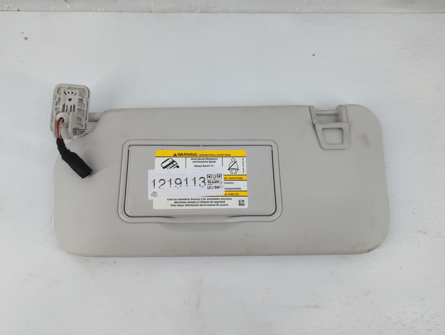 2021 Ford Escape Sun Visor Shade Replacement Driver Left Mirror Fits OEM Used Auto Parts - Oemusedautoparts1.com