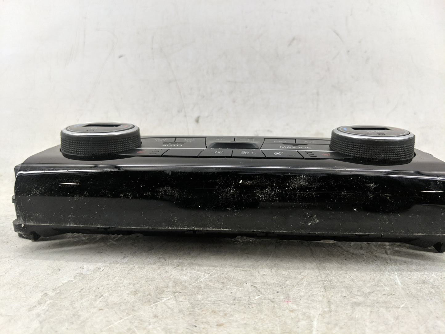 2020-2022 Ford Escape Climate Control Module Temperature AC/Heater Replacement P/N:LJ6T-18C612-GD Fits Fits 2020 2021 2022 O