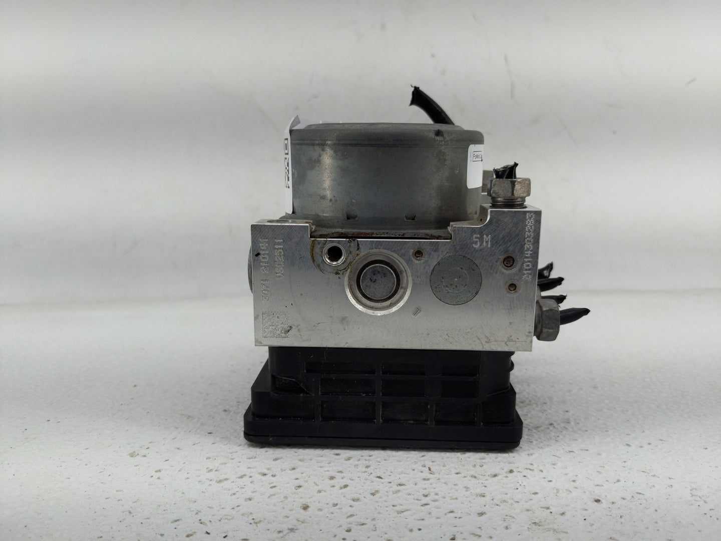 2020-2022 Ford Escape ABS Pump Control Module Replacement P/N:LX6C-2V373-CM Fits Fits 2020 2021 2022 OEM Used Auto Parts - O