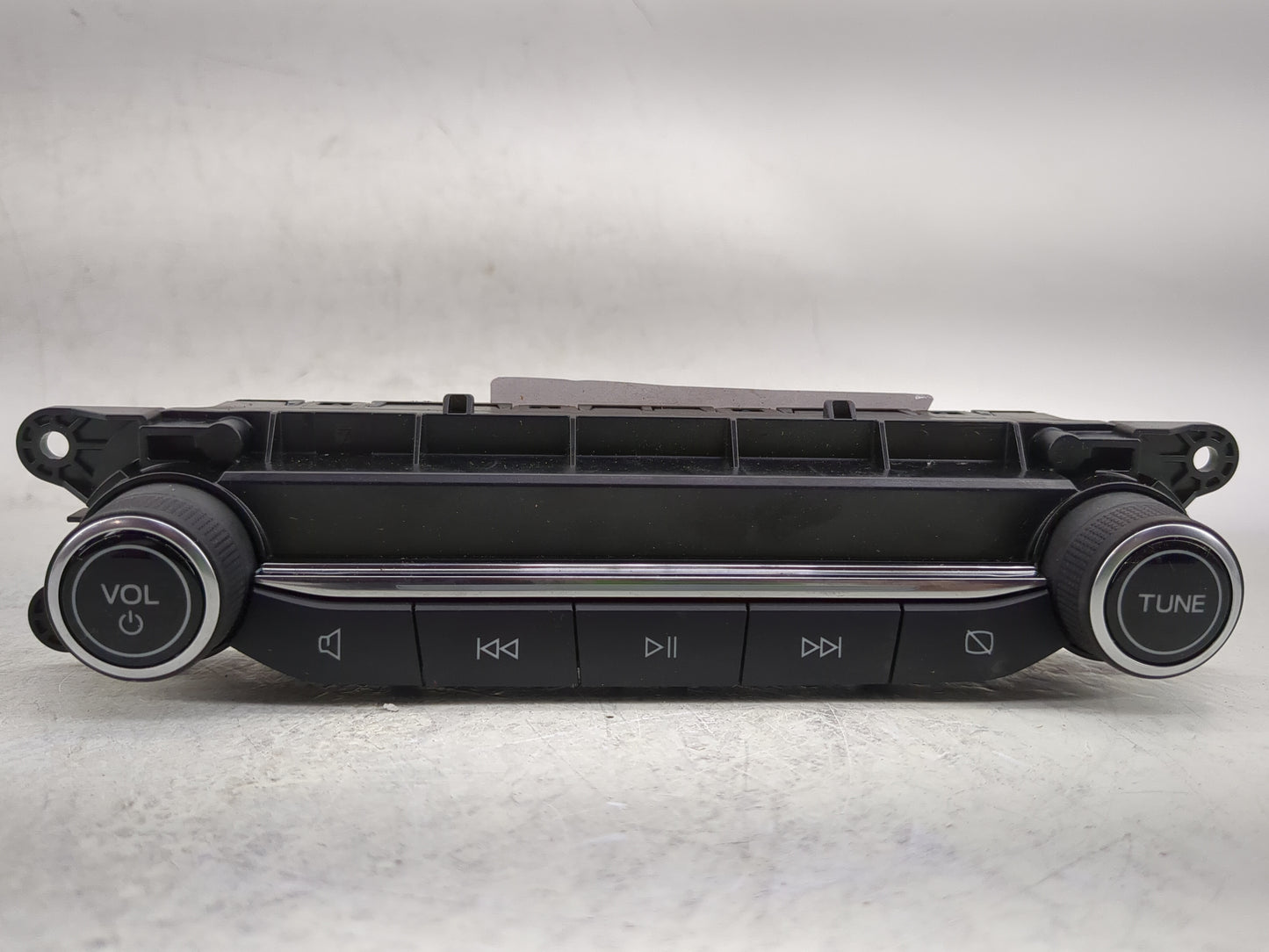 2021-2022 Ford Escape Radio Control Panel - Oemusedautoparts1.com