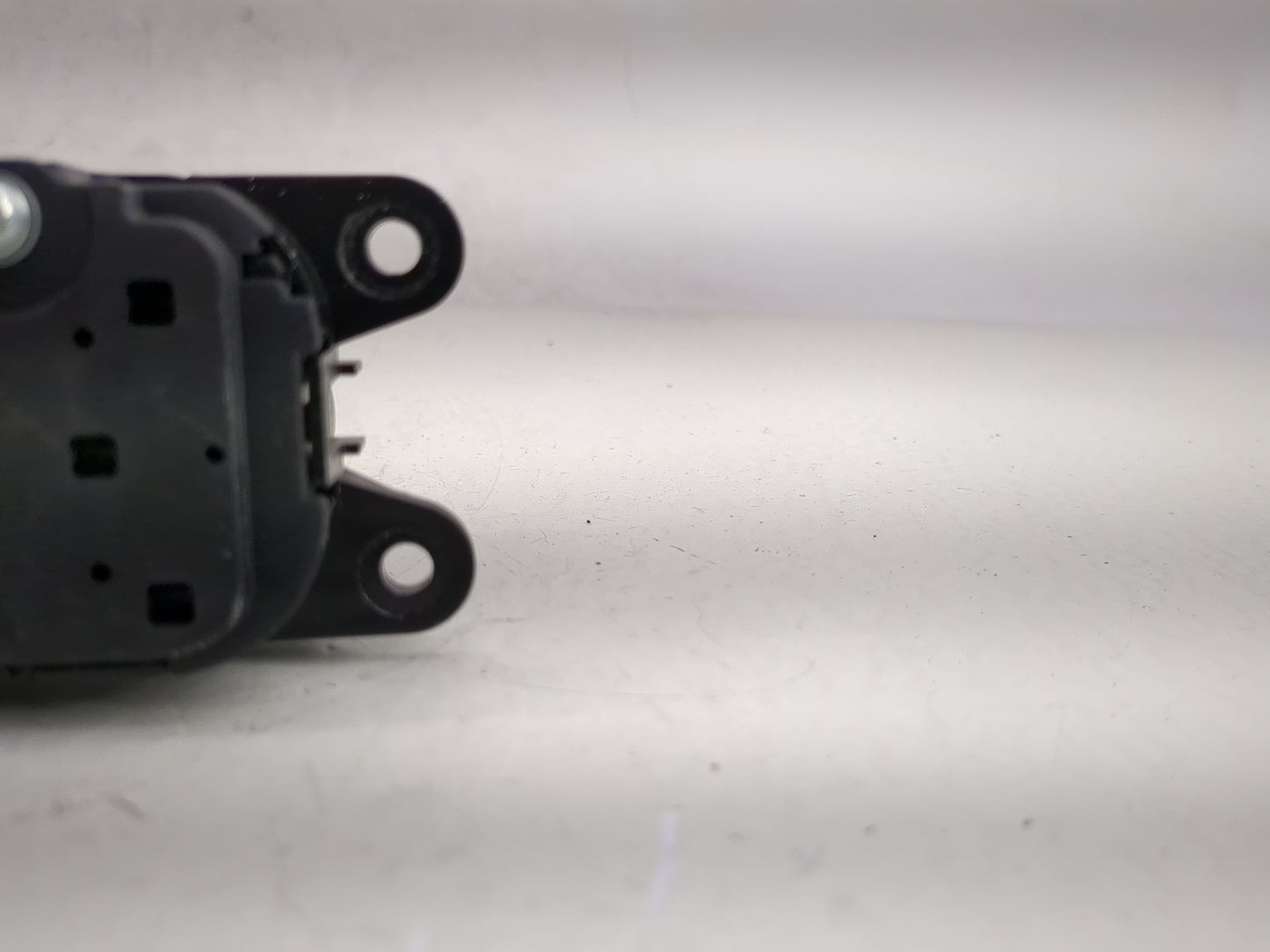 2021-2022 Ford Escape Radio Control Panel - Oemusedautoparts1.com
