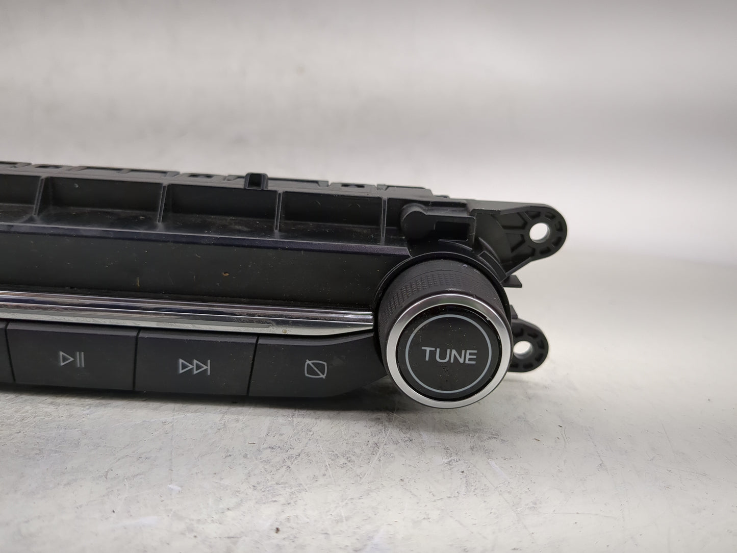 2021-2022 Ford Escape Radio Control Panel - Oemusedautoparts1.com