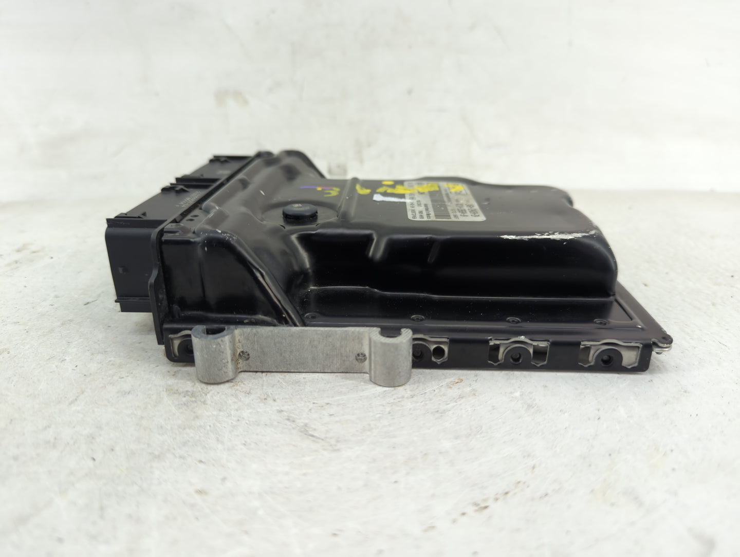 2020-2022 Ford Escape PCM Engine Control Computer ECU ECM PCU OEM P/N:LX6A-12A650-ZA Fits Fits 2020 2021 2022 OEM Used Auto 
