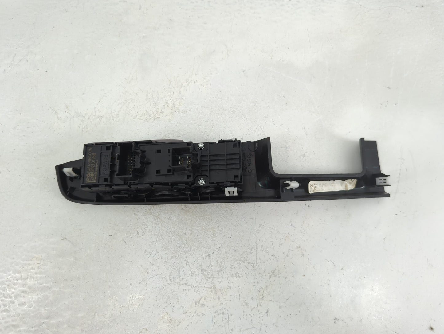 2020-2022 Ford Escape Master Power Window Switch Replacement Driver Side Left P/N:LJ6T-14540-CCW Fits Fits 2020 2021 2022 OE