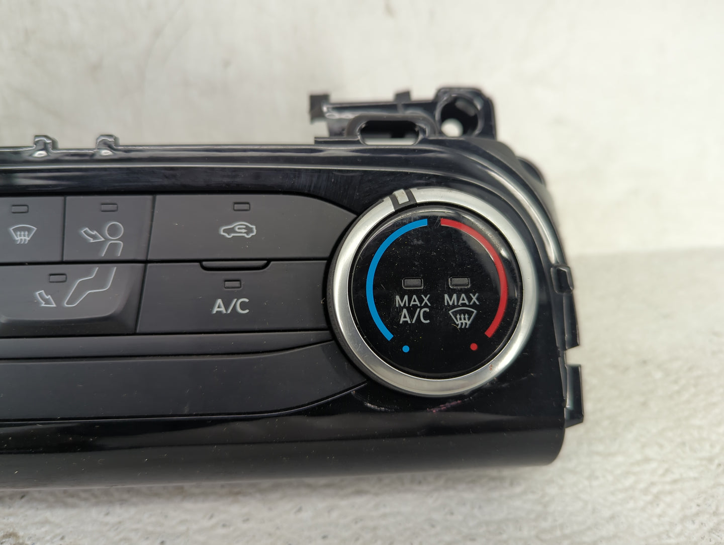 2020-2022 Ford Escape Climate Control Module Temperature AC/Heater Replacement P/N:LJ6T-19980-AE CX482 EMCP AC Fits OEM Used