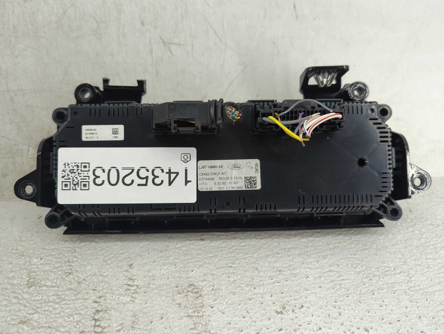 2020-2022 Ford Escape Climate Control Module Temperature AC/Heater Replacement P/N:LJ6T-19980-AE CX482 EMCP AC Fits OEM Used