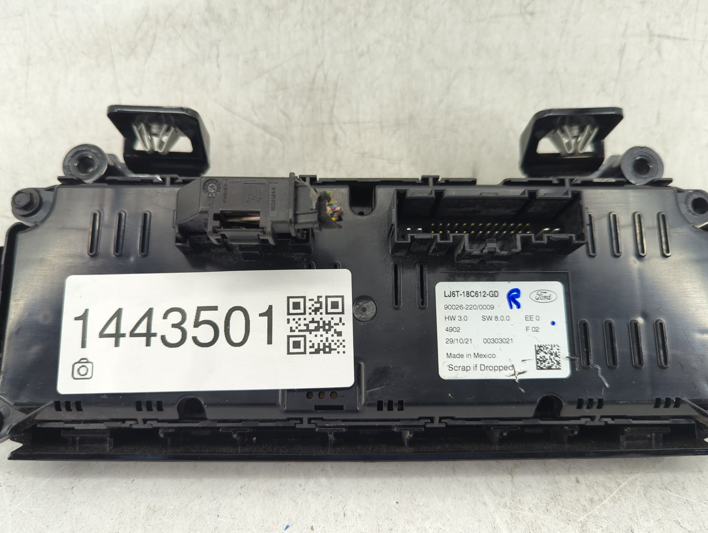 2020-2022 Ford Escape Climate Control Module Temperature AC/Heater Replacement P/N:LJ6T-18C612-GD Fits Fits 2020 2021 2022 O