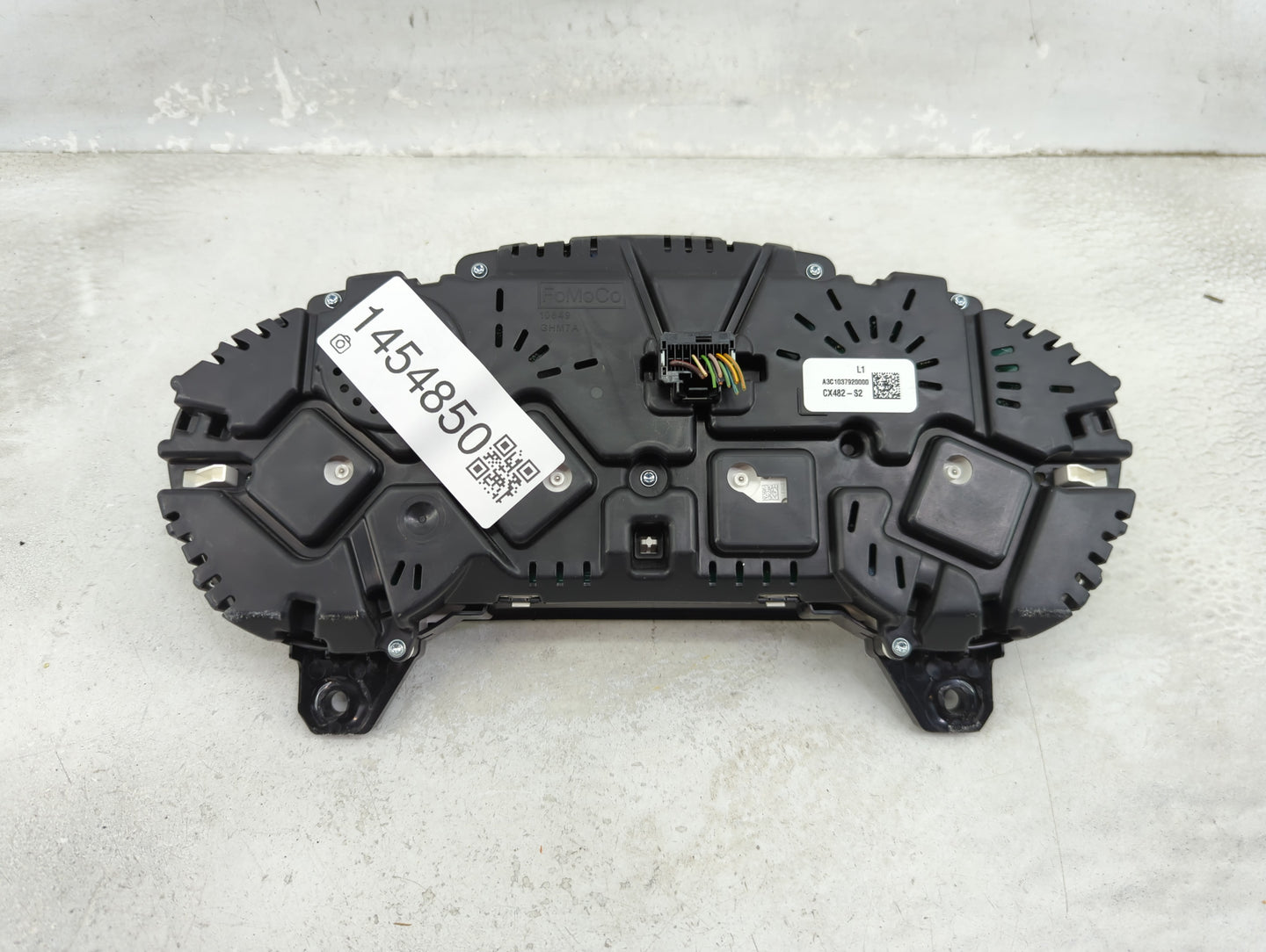 2021 Ford Escape Instrument Cluster Speedometer Gauges P/N:MJ6T-10849-BAD Miles: Fits OEM Used Auto Parts - Oemusedautoparts