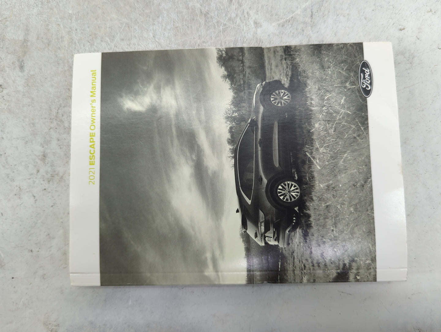 2021 Ford Escape Owners Manual Book Guide P/N:MJ5J19A321AA OEM Used Auto Parts - Oemusedautoparts1.com